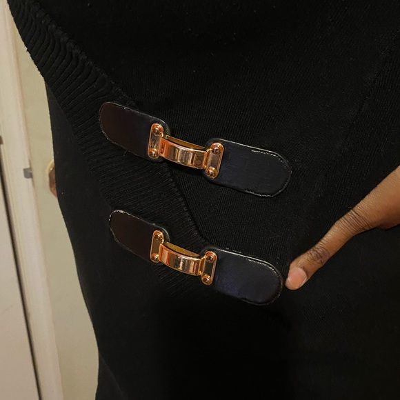 INC Sweater with two belt design - Picture 2 of 7